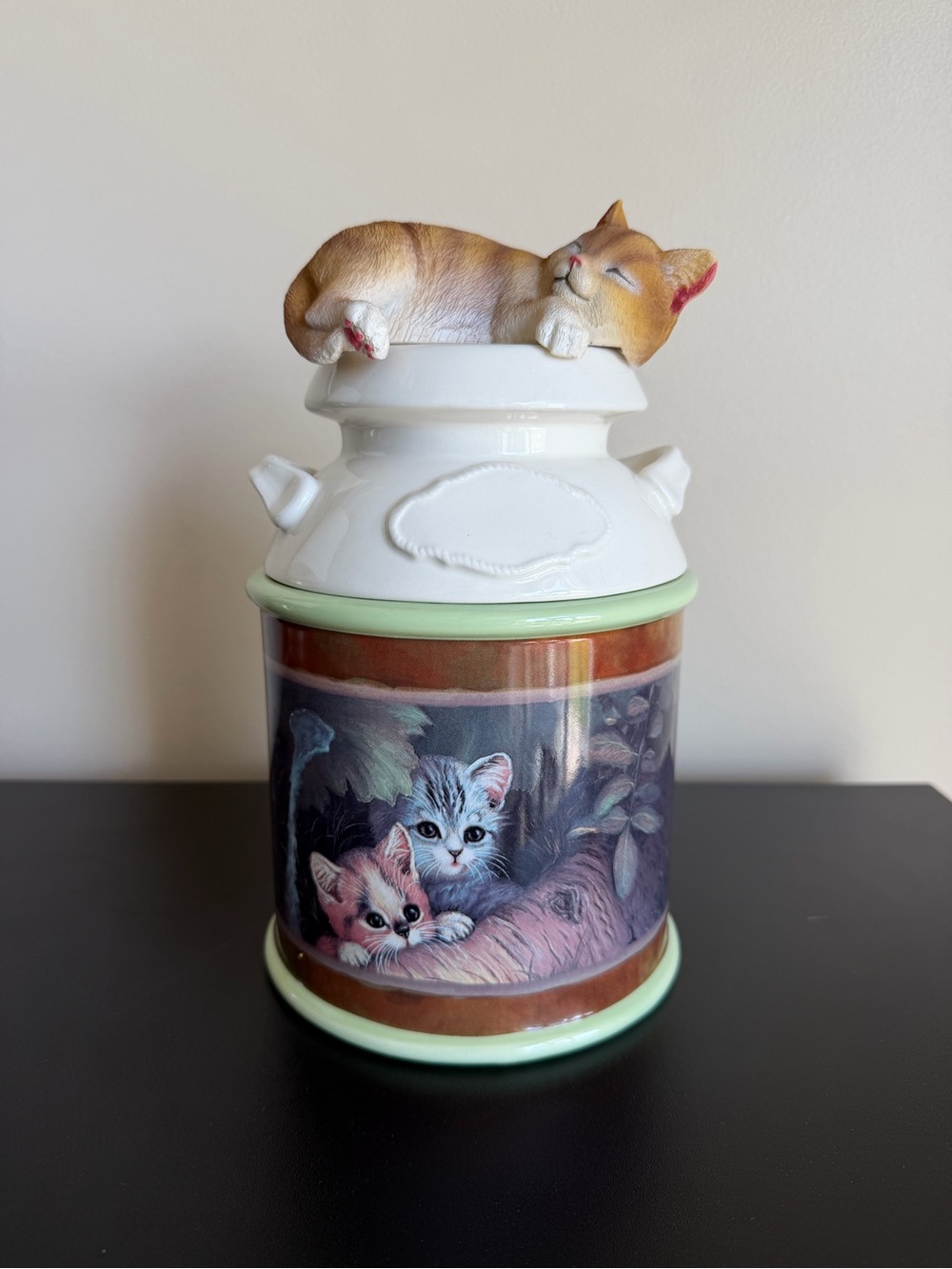 Cozy Kitten Canister